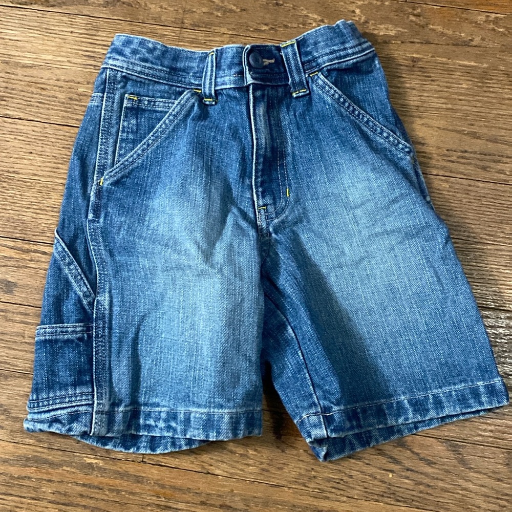 Boy’s Canyon River sz 6 shorts